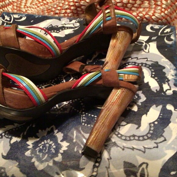 Naughty Monkey Colored Strap heel size 6.5 - Picture 2 of 5